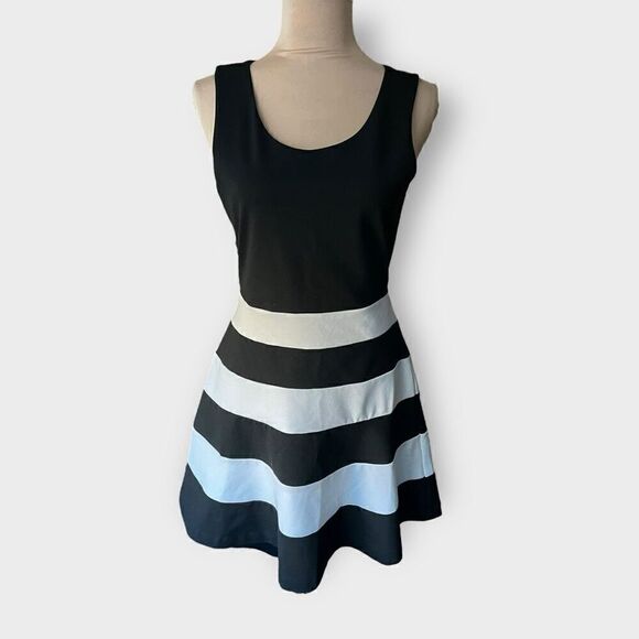 Express Women’s Medium Fit & Flare Black & Multi Color Striped Midi Dress - Picture 1 of 9